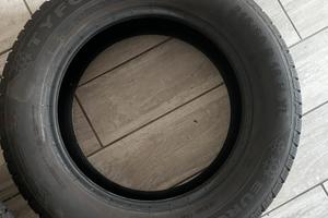 Gomme invernali 215/60 R16