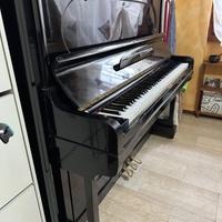 Pianoforte a muro usato