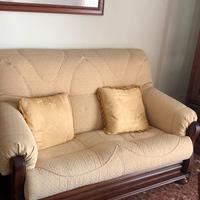 Divano 2 posti in legno massello e tessuto damasca