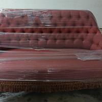 Divano stile Chesterfield 