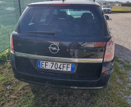 Opel astra 2010