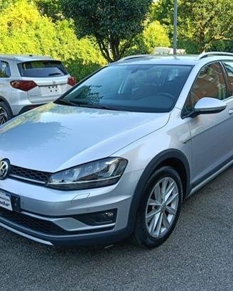 VOLKSWAGEN Golf Variant Alltrack 1.6 TDI 4MOTION