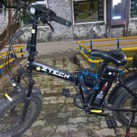 Bicicletta elettrica pedalata assistita piegevole