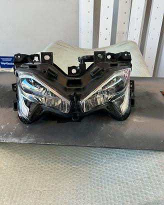 Faro originale Tmax da 530 2017 a 560 2022