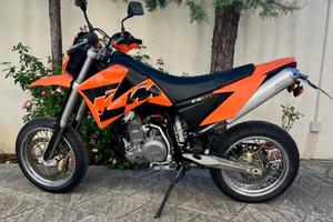Super moto Ktm lc4 640