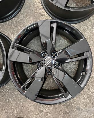 Cerchi originali audi 19