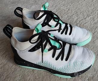 Scarpe da basket fast 500 TARMAK bianco/menta