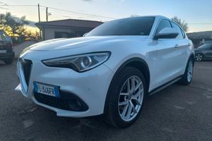 Alfa Romeo Stelvio 2.2 Turbodiesel 210 CV AT8 Q4 E
