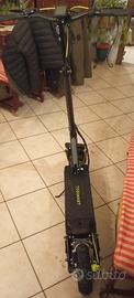 monopattino elettrico nuovo  con scatola 