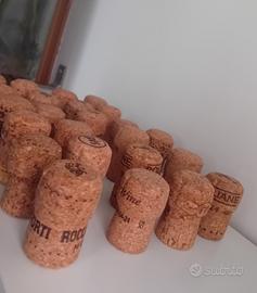 Lotto tappi in sughero  per lavoretti/bricolage 