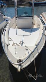 barca motoscafo Open 5,70mt