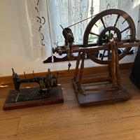 Macchina da cucire e Arcolaio in legno d'epoca