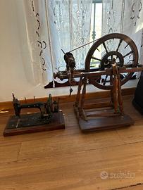 Macchina da cucire e Arcolaio in legno d'epoca