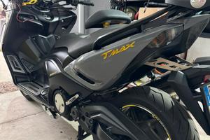 Yamaha T-Max 530