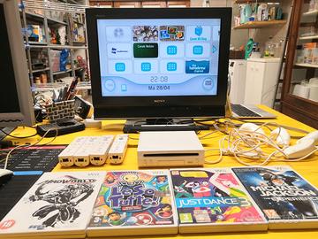 Nintendo Wii con 4 controller, 3 giochi
