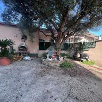 CASA SEMINDIPENDENTE A SANTA MARIA LA CARITÀ