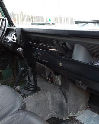 Land Rover 90 county Defender 