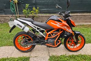 KTM 390 Duke 