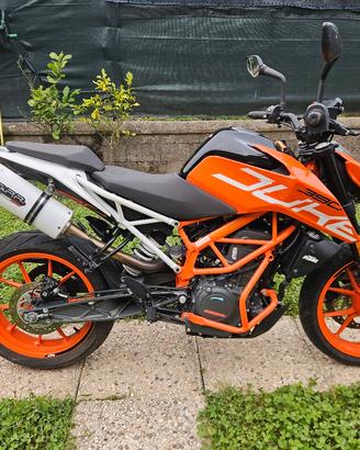 KTM 390 Duke 
