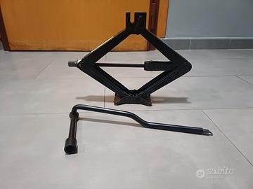 martinetto auto nuovo mai utilizzato