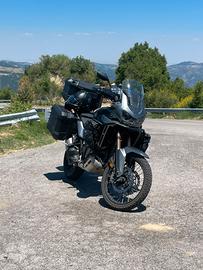 Africa twin adv sport cambio manuale