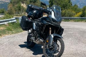 Africa twin adv sport cambio manuale