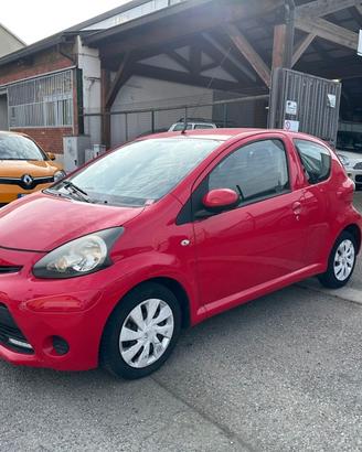 Toyota Aygo 1.0 12V VVT-i 3 porte Tobasco