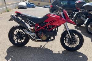 Ducati hypermotard 1100
