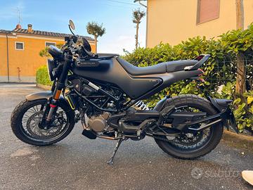 Husqvarna Svartpilen 125