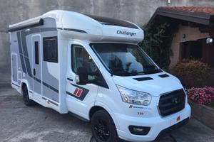 Challenger 250 Graphite Edition