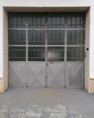 Portone in ferro