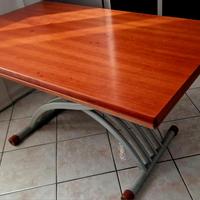 Tavolo trasformabile saliscendi con sedie