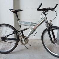 Bici MTB da 26" alluminio 