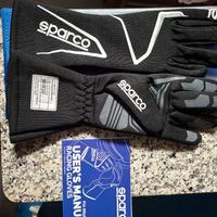 Scarpe e guanti sparco 