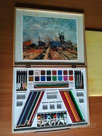 set artistico in una valigetta di legno