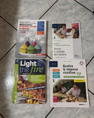 Libri per scuola superiore