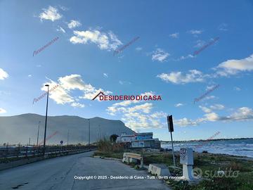 Casa, Milioti - Mattarella, Carini.