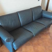 Coppia divani in pelle