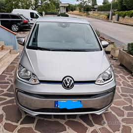 VOLKSWAGEN e-up! 82 CV