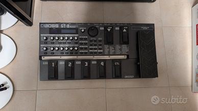 Boss GT-8 - Pedaliera Multieffetto