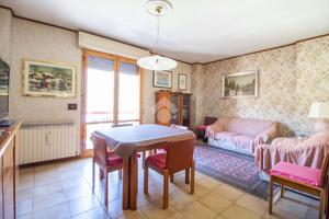 3 LOCALI A BORGO VELINO