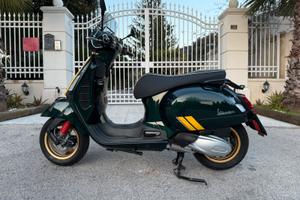 Vespa GTS 300 Special Edition Racing Sixties