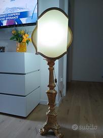 Lampada paralume da terra