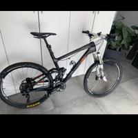 mtb ful carbon