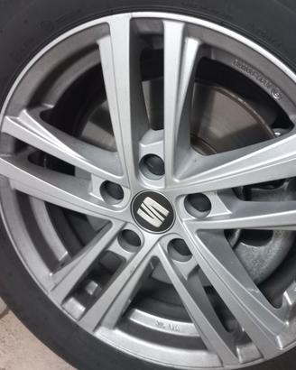 Cerchi seat 16 e vw con gomme 205 55 16 invernali