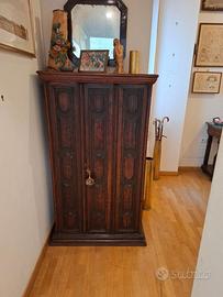 MOBILE BAR
