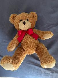 Orsetto peluche Hamleys