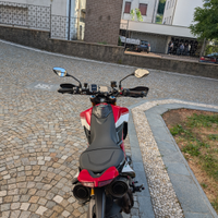 Hypermotard 950 sp