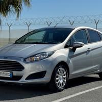FORD FIESTA 1.0 BENZINA AUTOMATICA GARANZIA 12 MES