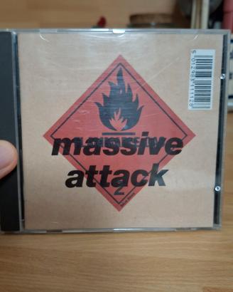 massive attack - blue lines